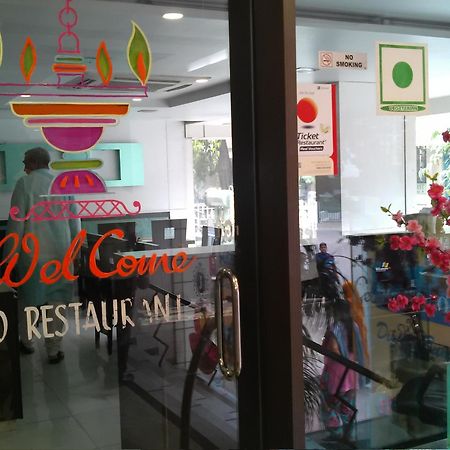 Jal Sagar Otel Vadodara Dış mekan fotoğraf