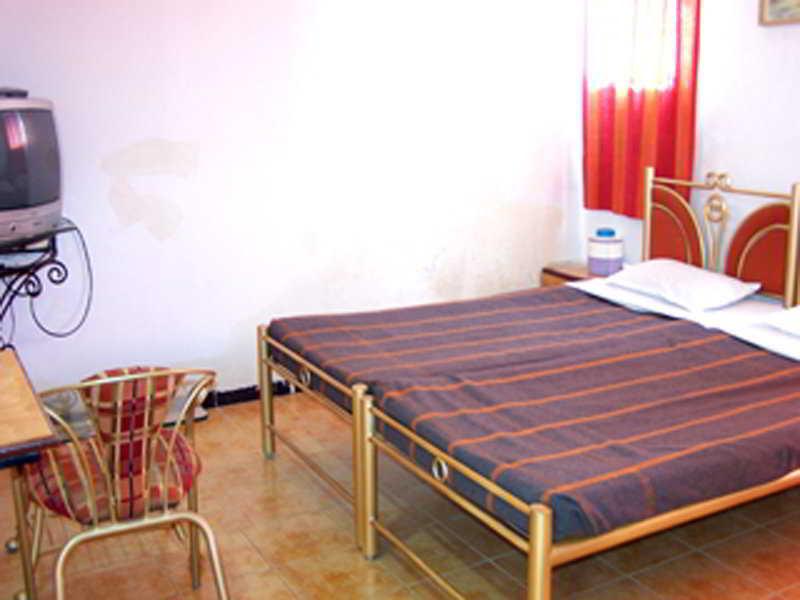 Jal Sagar Otel Vadodara Dış mekan fotoğraf